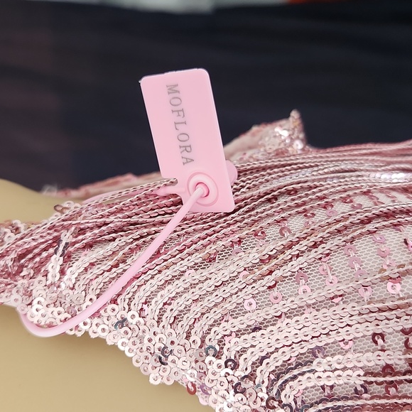 Moflora Flapper dress ☆ Small ☆ Pink sparkly, feathered ☆ Spaghetti straps NWT - Picture 3 of 14